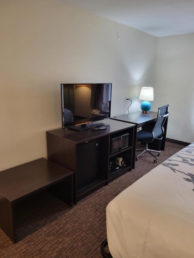 Sleep Inn Greensboro - Coliseum Area Exterior foto